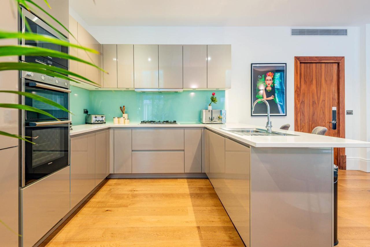 Arcore Premium Rental Shaftesbury Avenue Londra Dış mekan fotoğraf