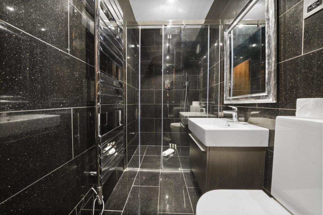 Arcore Premium Rental Shaftesbury Avenue Londra Dış mekan fotoğraf