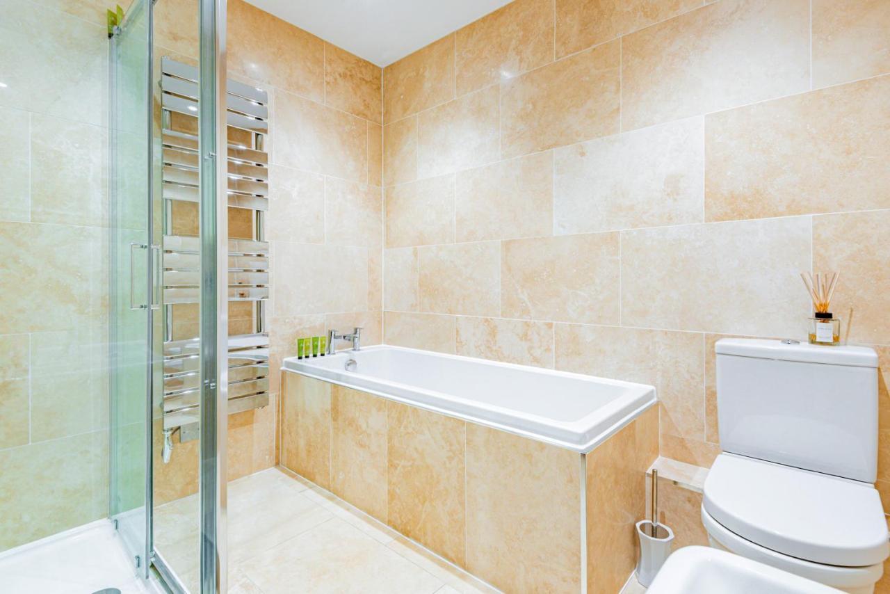 Arcore Premium Rental Shaftesbury Avenue Londra Dış mekan fotoğraf