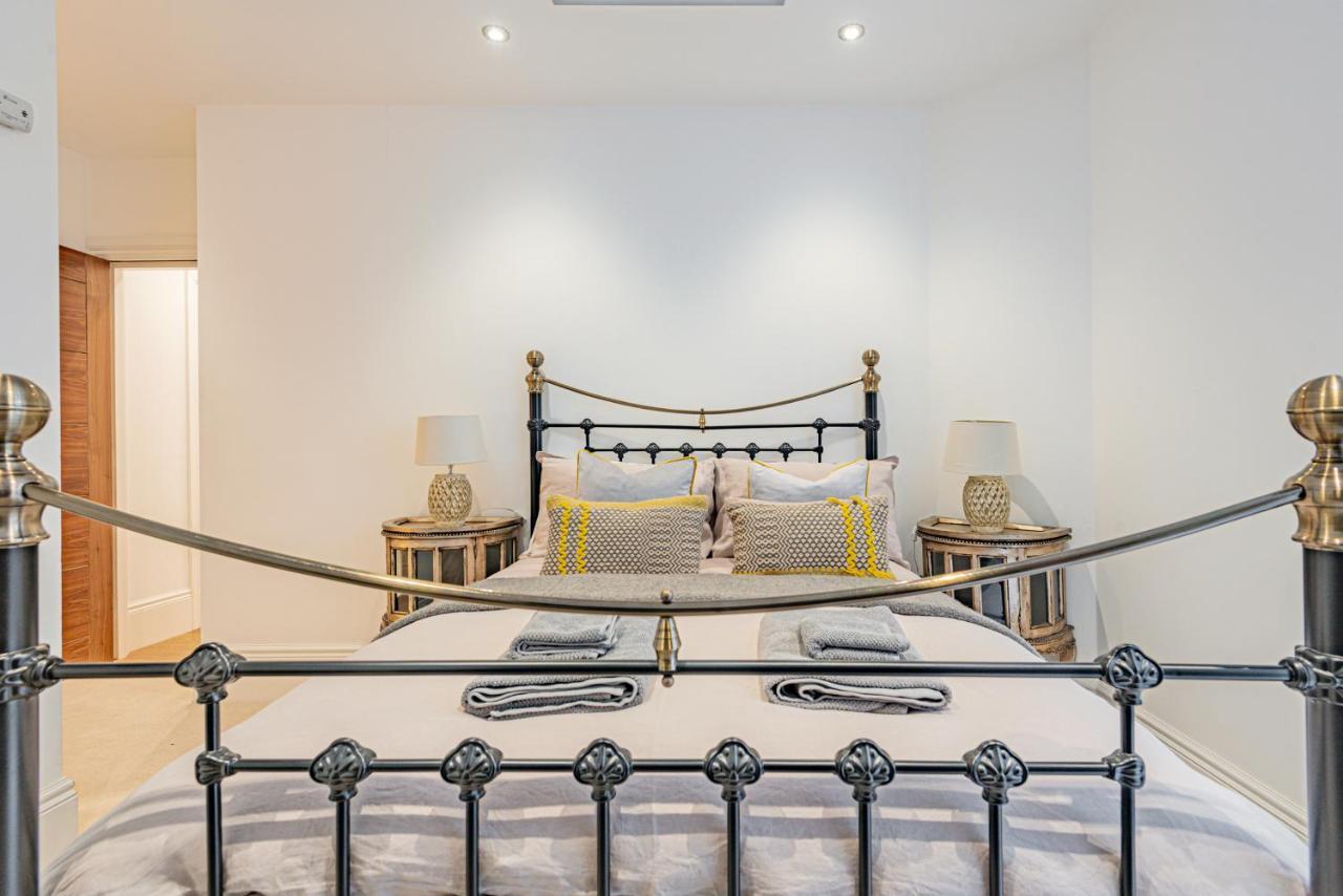 Arcore Premium Rental Shaftesbury Avenue Londra Dış mekan fotoğraf
